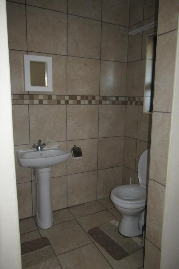Pab-Love Guest House Kuruman Kültér fotó